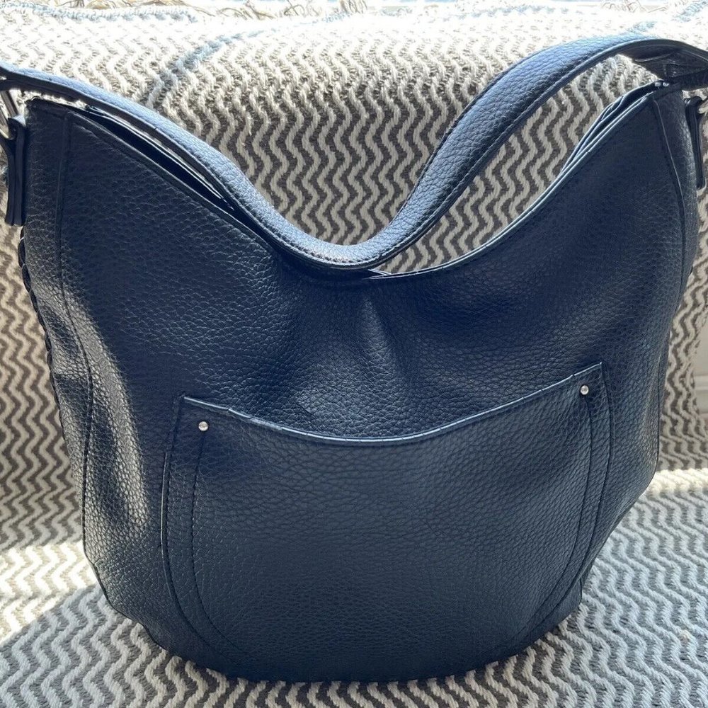 Liz Claiborne Black Leather Hobo Hand Bag Middle Size Shoulder Braiding Purse